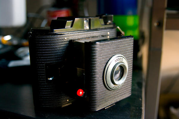 Ansco_Clipper_Camera_2_by_LytestylePhotography.jpg