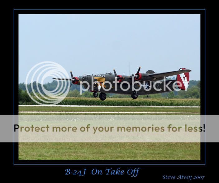 B-24J-on-take-off-5045.jpg