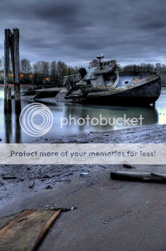 hdr_richmond_boat_02.jpg