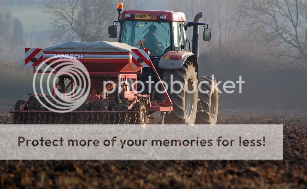 Tractorinthemist.jpg