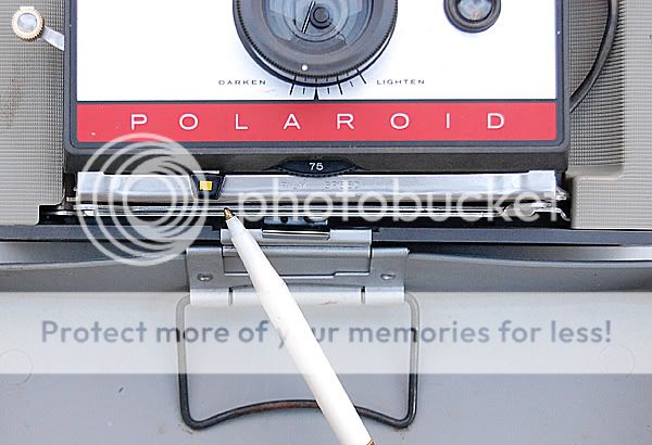 polaroidcamera72dpi.jpg