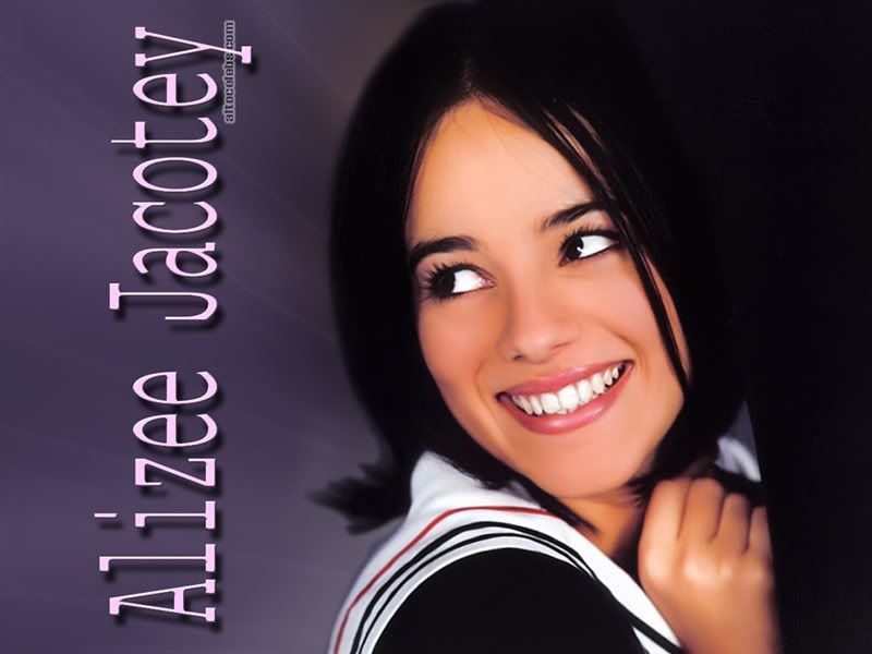 alizee_jacotey_2SM.jpg