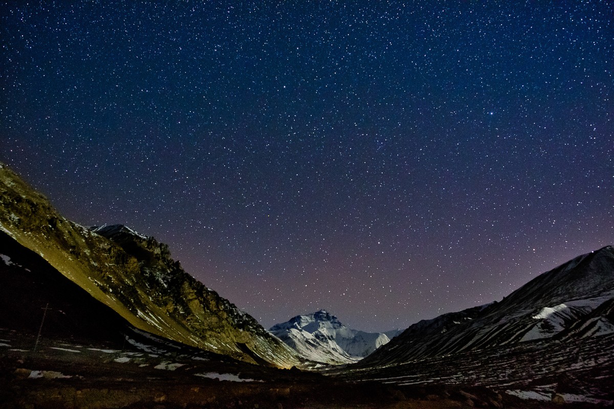 everest-at-night-stars.jpg