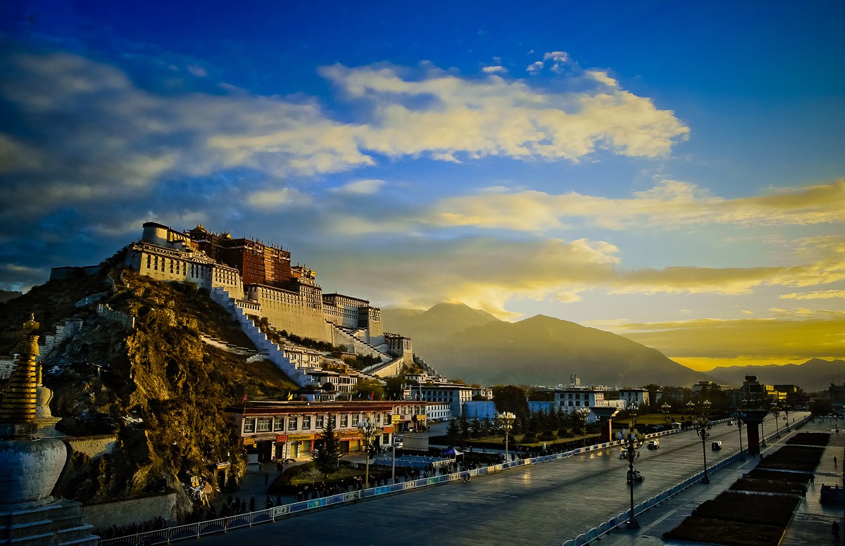 lhasa-tibet.jpg