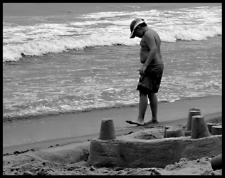 $zach on beach small.webp