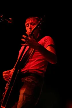 $Soasis Guitarist 1 (Large).webp