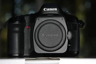 $Canon items to sell 019.webp