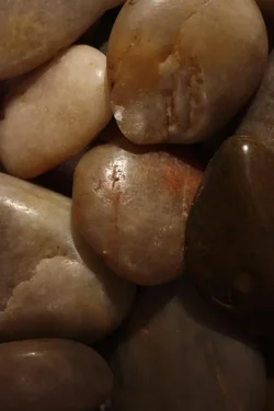 $Rocks3.webp