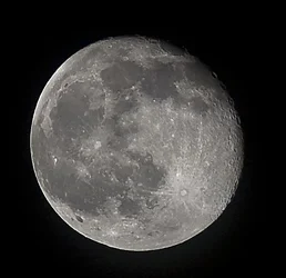 $Moon_02.webp