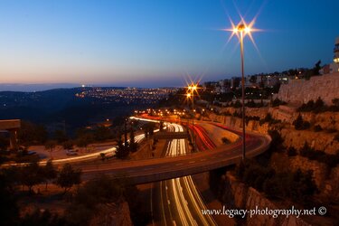 $Traffic on road - entrance to Jerusalem.jpg