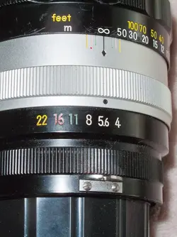 Nikkor_200mm_Lens04.webp