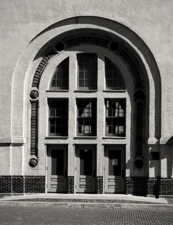 $union_station_arch_by_samspade1941-d58zncx.webp