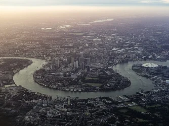 Evening Approach to Heathrow 2 copy.webp