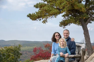 DSC0373_Family-lowres.webp
