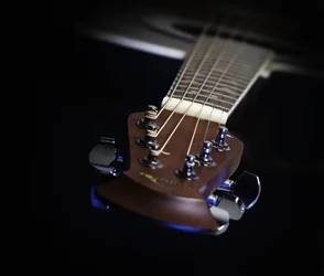 $GuitarPS4.webp