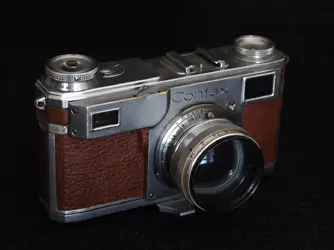 $tan contax 2.webp