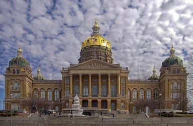 $Iowa Capitol.webp