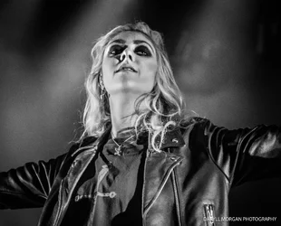 The Pretty Reckless_Daryll Morgan Photography-23.webp