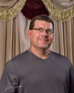 headshots-42-Edit.webp