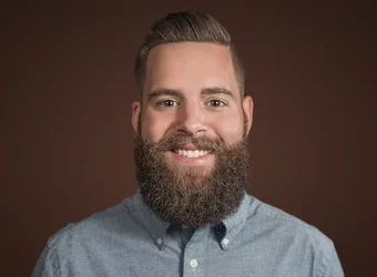 Grant Headshots_Daryll Morgan Photography-1.webp