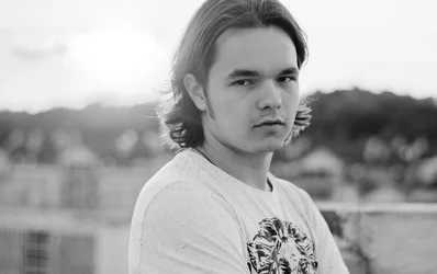 Portret - Nemanja 1.webp