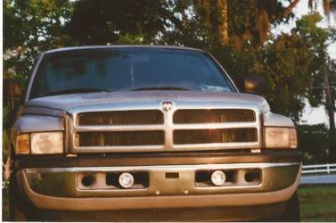 $Mom Truck_2012.webp