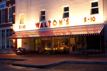 $walton2.webp