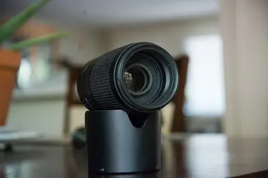 nikon70300-2.webp