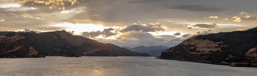 Mosier-pano.webp