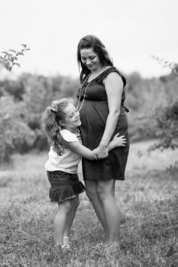 $Brookfield-Orchards-Family-Photographer-My-Girls-101.jpg