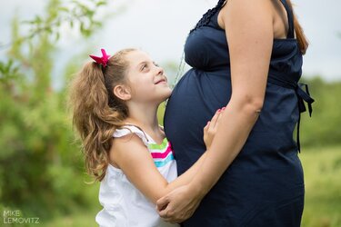 $Brookfield-Orchards-Family-Photographer-My-Girls-102.jpg