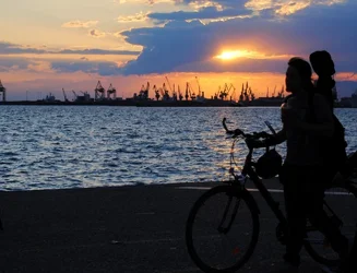$Atardecer en Thessaloniki.webp