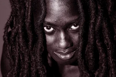 CAT 4139 CD172 RASTA WOMAN.webp