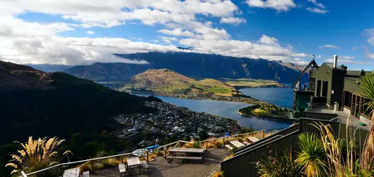 $queenstown.webp