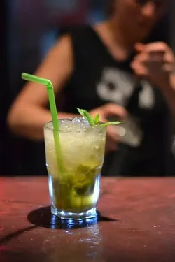 $freak show drinks 322.webp