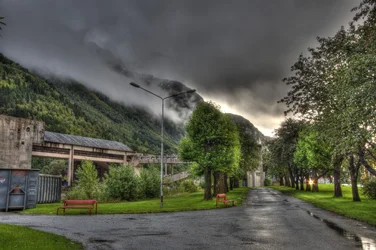 $DSC_0013_4_5_tonemapped.webp