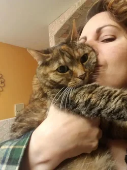 Mrs Parker kisses.webp