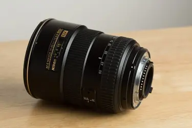 $17-55mm-103.webp