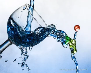 $Overflowing glass -  basketball player.webp