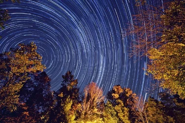 $EastForkLakeStarTrails-PhotoForum.webp