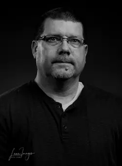 Ron-portraits-58-Edit.webp