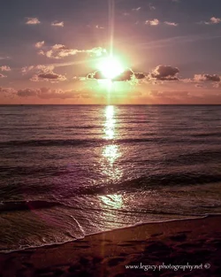 $Sunrise over ocean - 2.webp