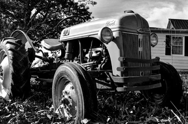 $Tractor.webp