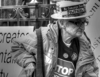 $Old_Hat_8x10.webp $Old_Hat_8x10.webp