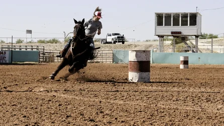 $barrel raceoctoberk girl barrel two go turn2011.webp