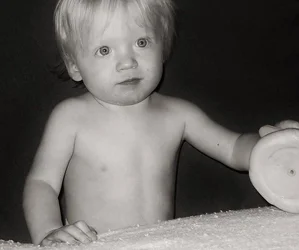 $Ry black & white 2.webp