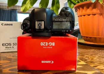 5D_IV_2-203.webp