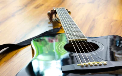 $guitar2 (1 of 1).webp