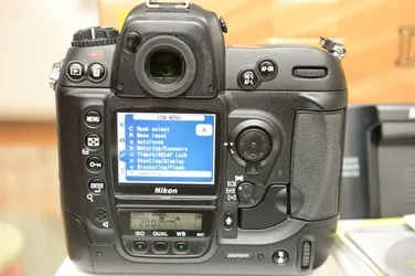 $NIKONDH2.webp $NIKONDH2.webp