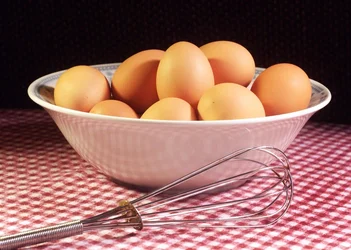 $Eggs-in-a-Bowlxzzzx.webp